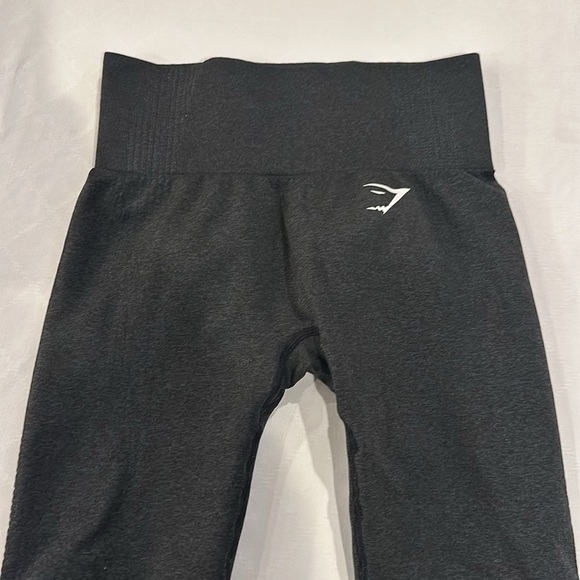 Gymshark women’s compression leggings training tights small EUC - Picture 2 of 4
